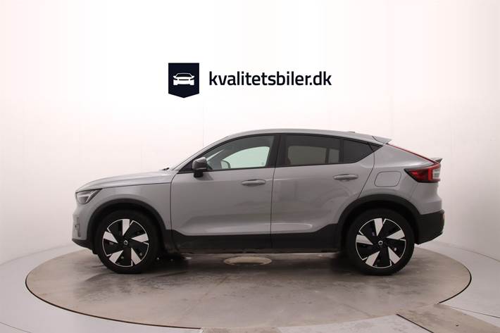 Grå Volvo C40 fra 2023