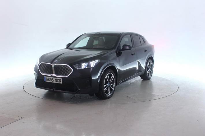 Sort BMW iX2 fra 2025