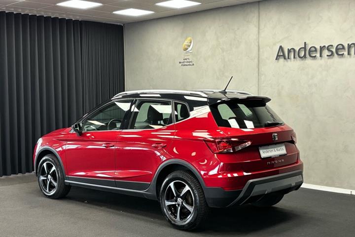 Rød Seat Arona fra 2018