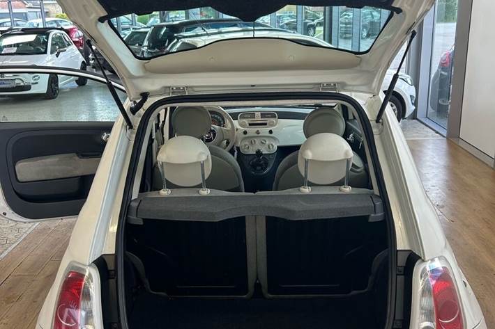 Hvid Fiat 500 fra 2009