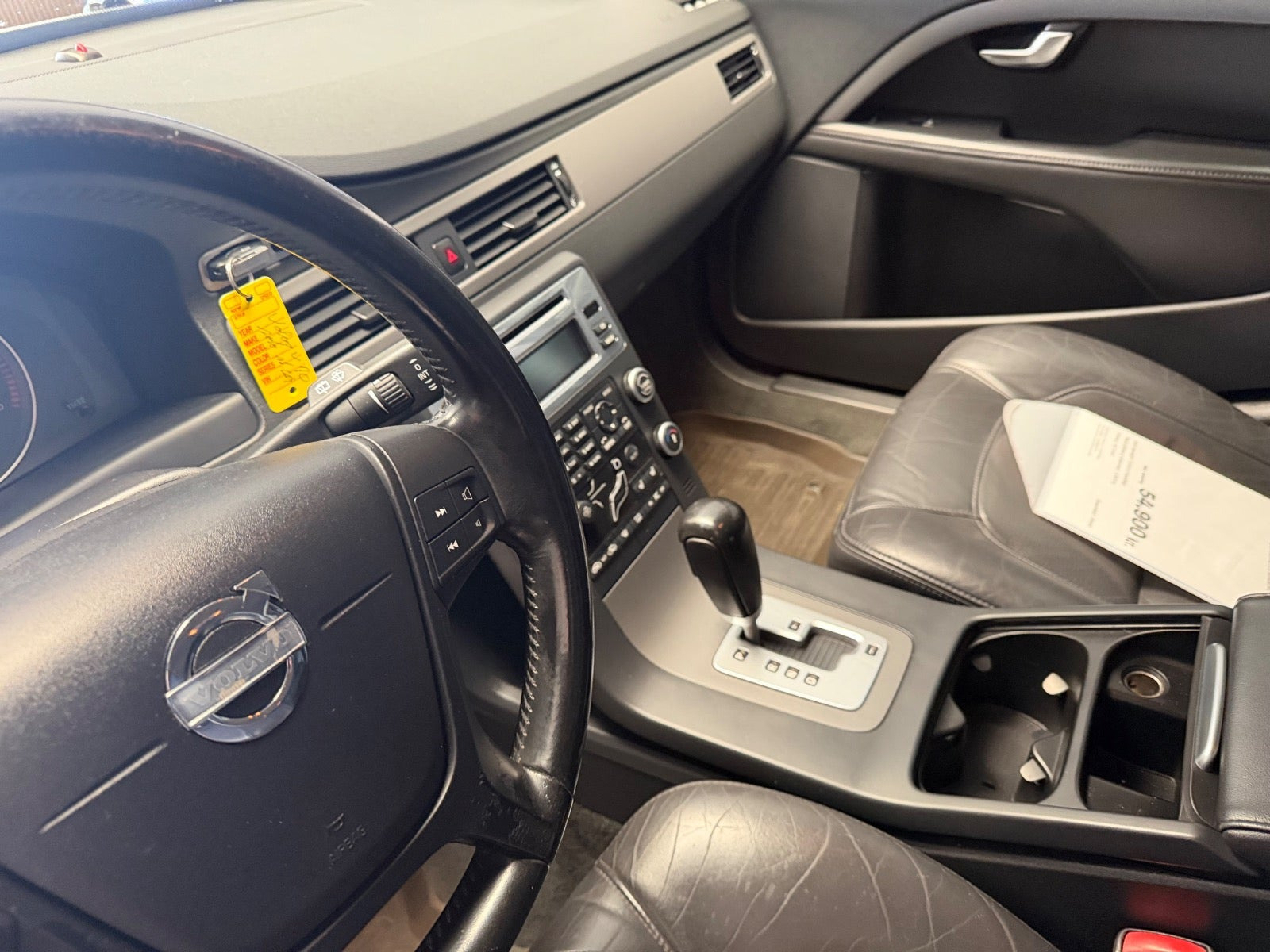 Sølv Volvo V70 fra 2011
