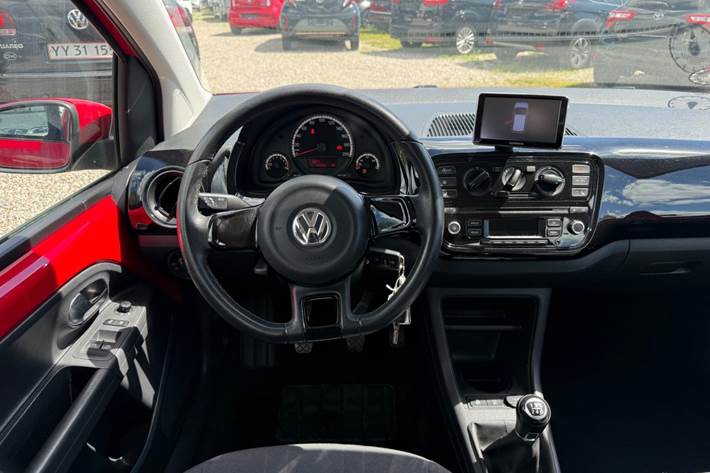 Rød VW UP! fra 2015