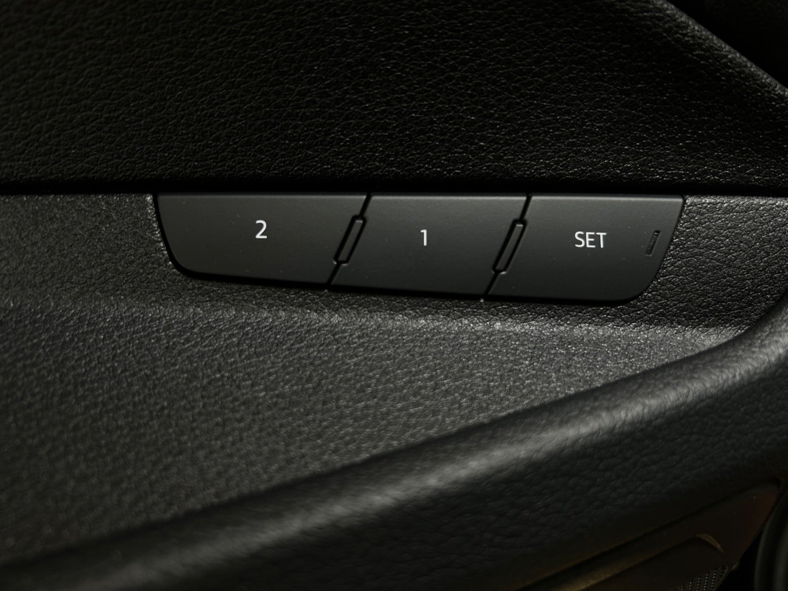 Sort Audi e-tron fra 2022