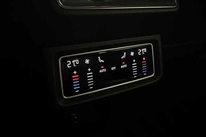 Sort Audi e-tron fra 2022