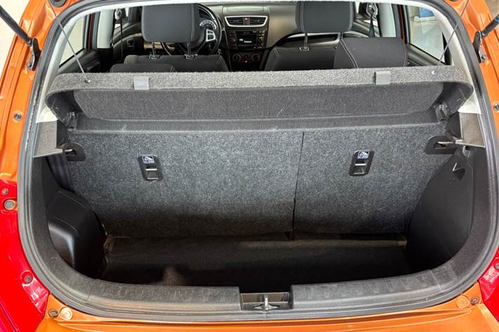 undefined Suzuki Swift fra 2016