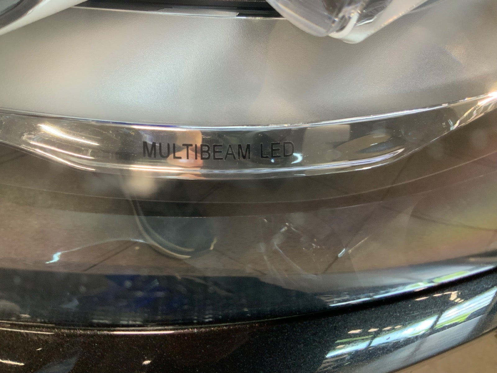 Grå Mercedes C300 de fra 2019