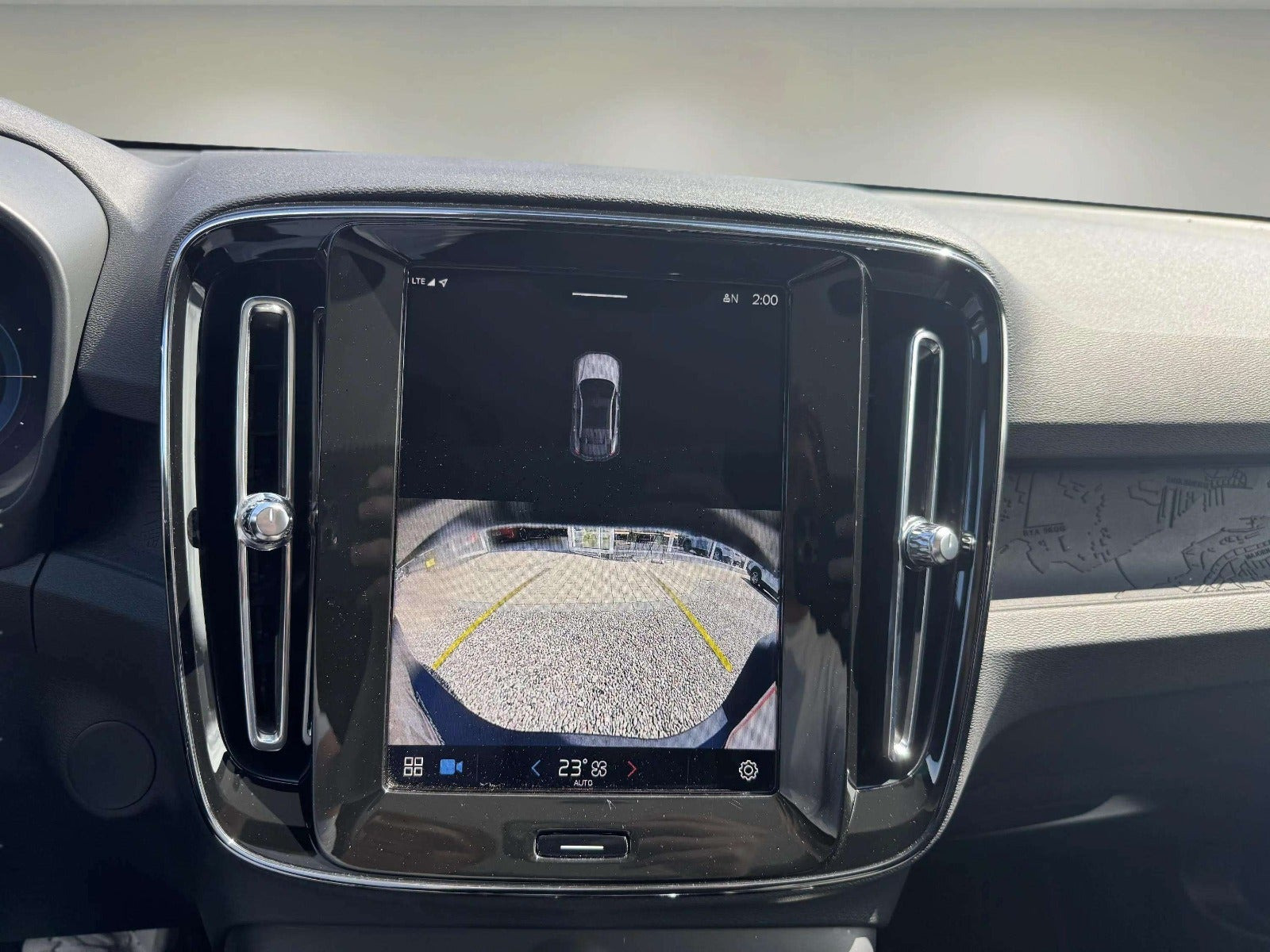 Blå Volvo C40 fra 2023