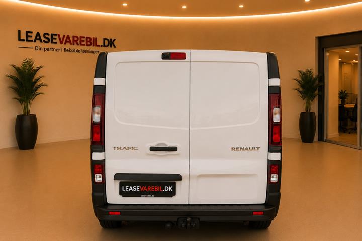 Hvid Renault Trafic T29 fra 2017