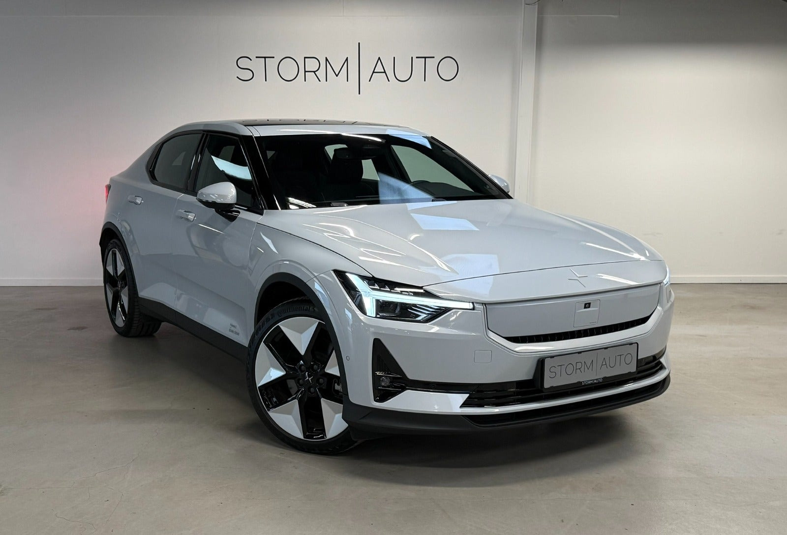 Hvid Polestar 2 fra 2024