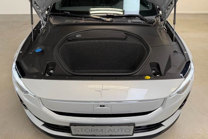 Hvid Polestar 2 fra 2024