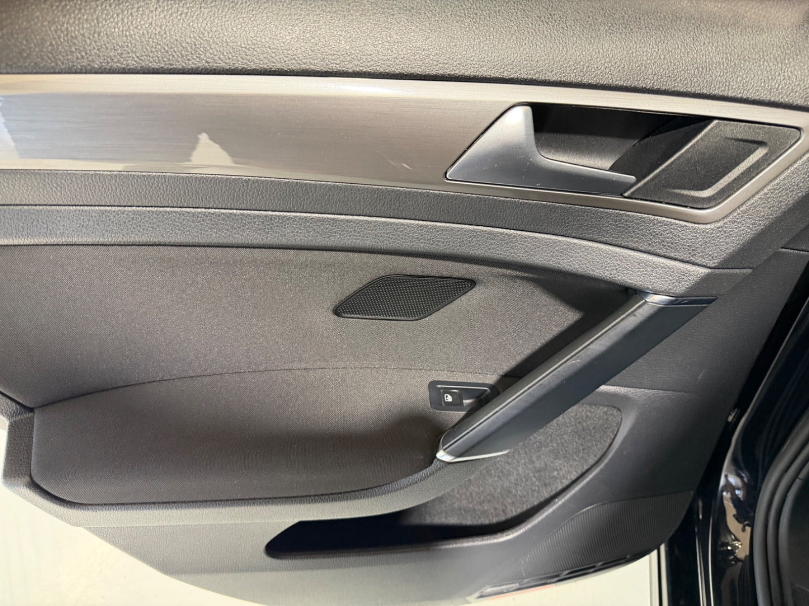 Sort VW Golf VII fra 2017