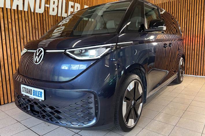 Blå VW ID.Buzz fra 2023 set udefra
