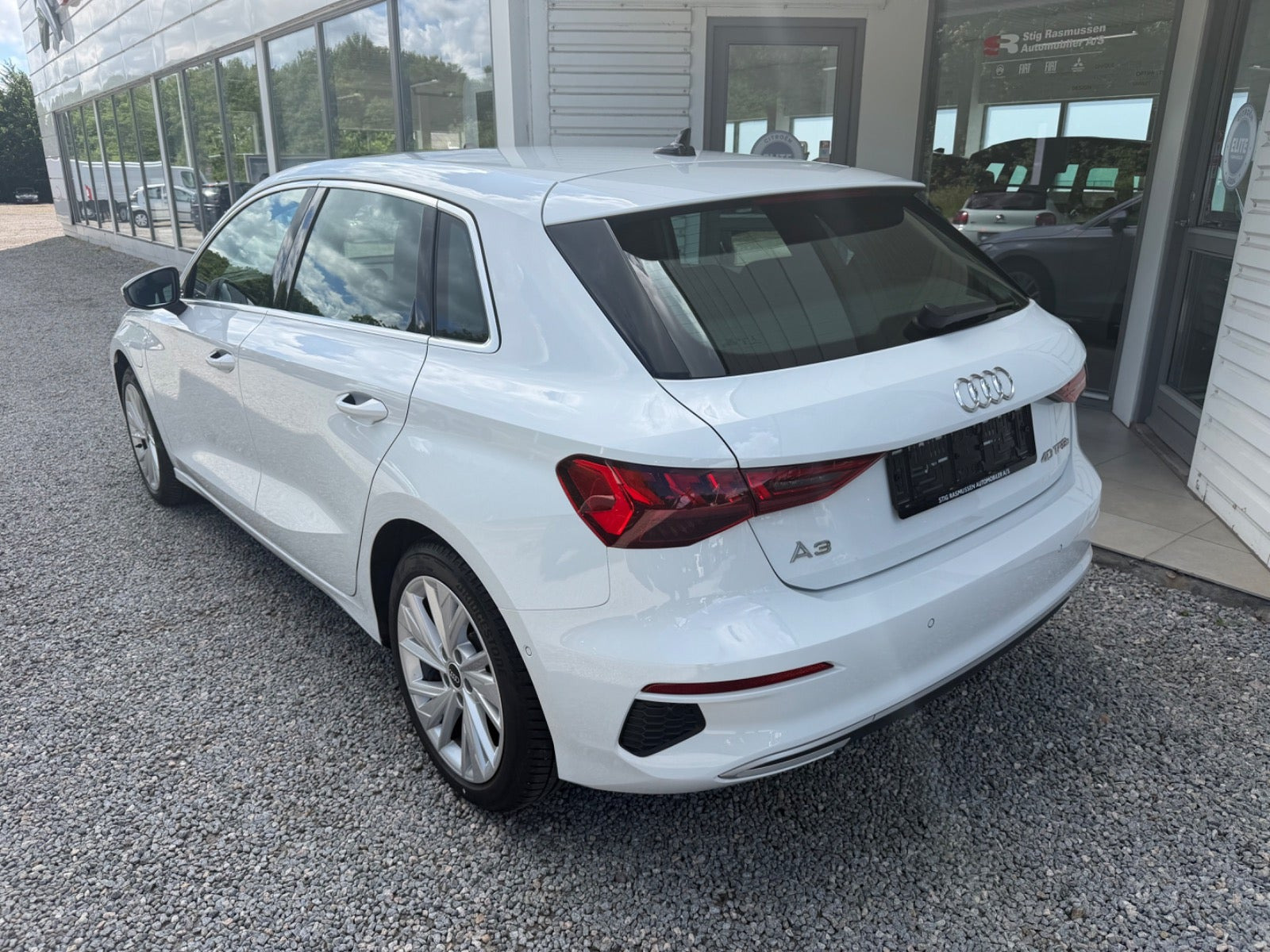 Hvid Audi A3 fra 2021