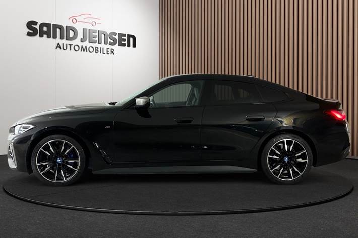 Sort BMW i4 fra 2024