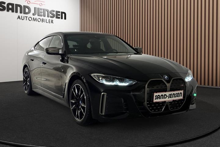 Sort BMW i4 fra 2024