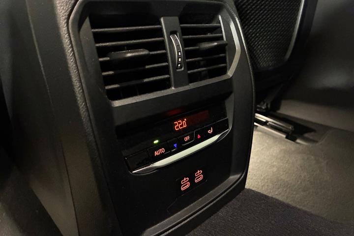 Sort BMW i4 fra 2024