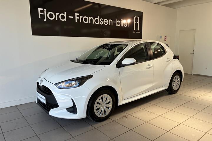 undefined Toyota Yaris fra 2021 set udefra