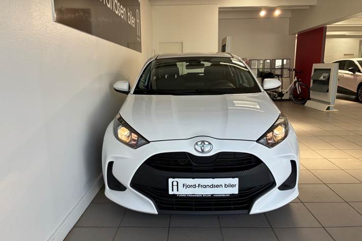 undefined Toyota Yaris fra 2021