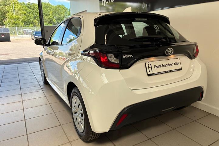 undefined Toyota Yaris fra 2021