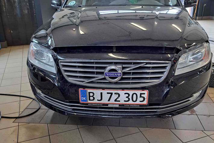 Sort Volvo V70 fra 2016