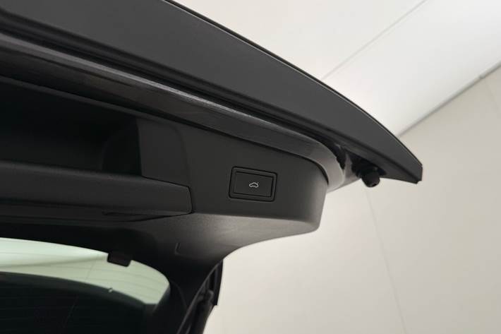 Grå VW ID.4 fra 2022