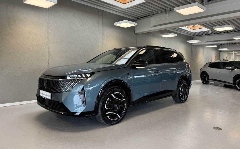 Peugeot e-5008 EL GT 210HK 5d Aut.