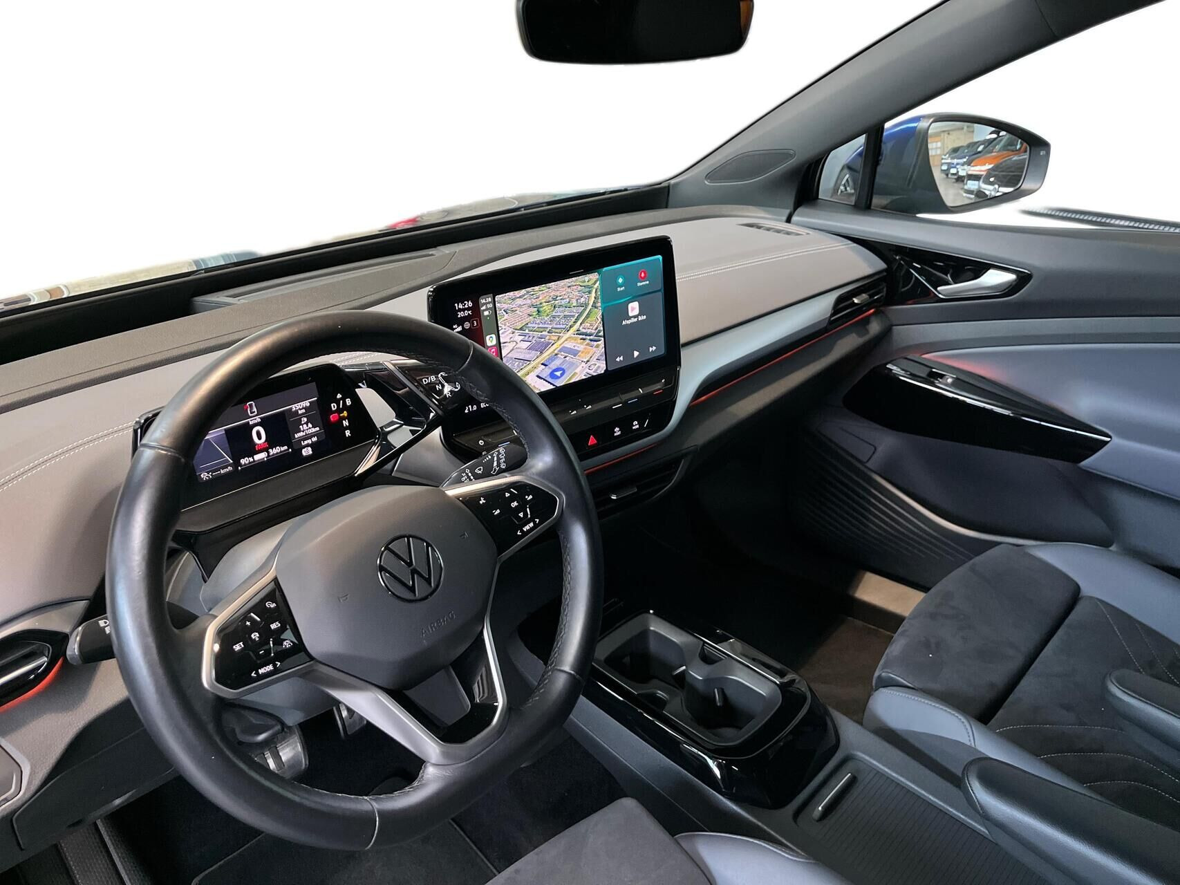 Blå VW ID.4 fra 2023