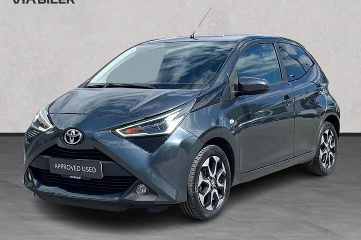 Grå Toyota Aygo fra 2020