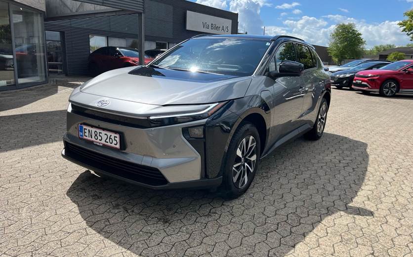 Toyota BZ4X EL Executive Panorama Bitone 224HK 5d Aut.