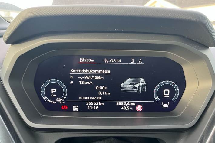 Hvid Audi Q4 fra 2024