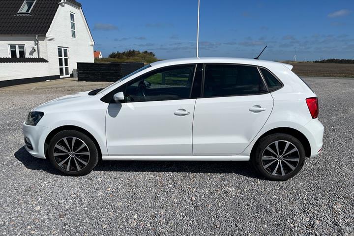 Hvid VW Polo fra 2015