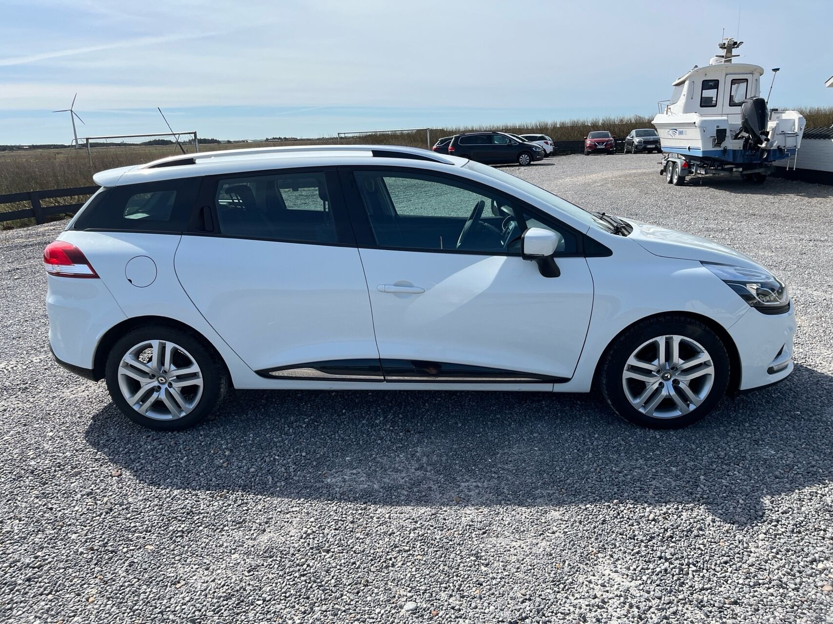Hvid Renault Clio fra 2019