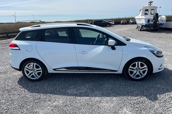 Hvid Renault Clio fra 2019