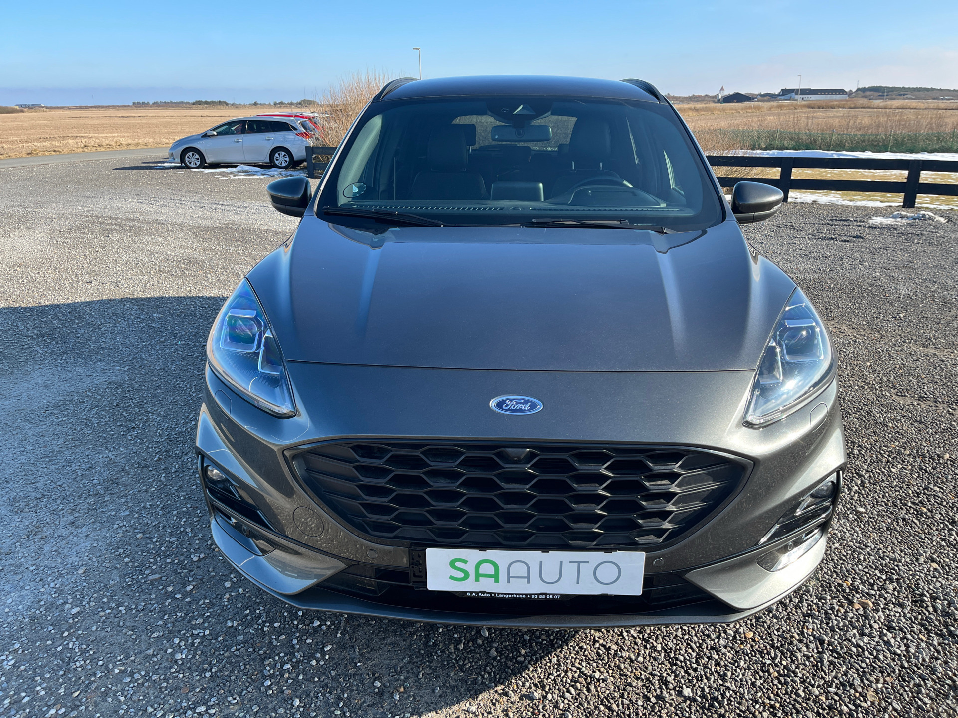 Sort Ford Kuga fra 2022
