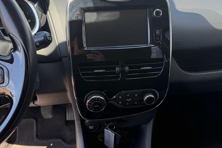 undefined Renault Clio fra 2014