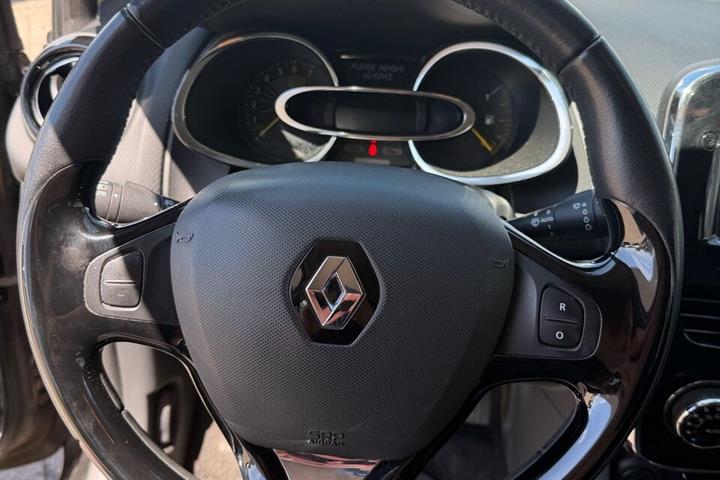 undefined Renault Clio fra 2014