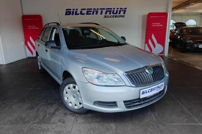 Sølv Skoda Octavia fra 2010