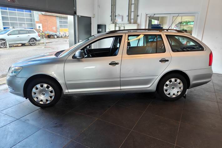 Sølv Skoda Octavia fra 2010
