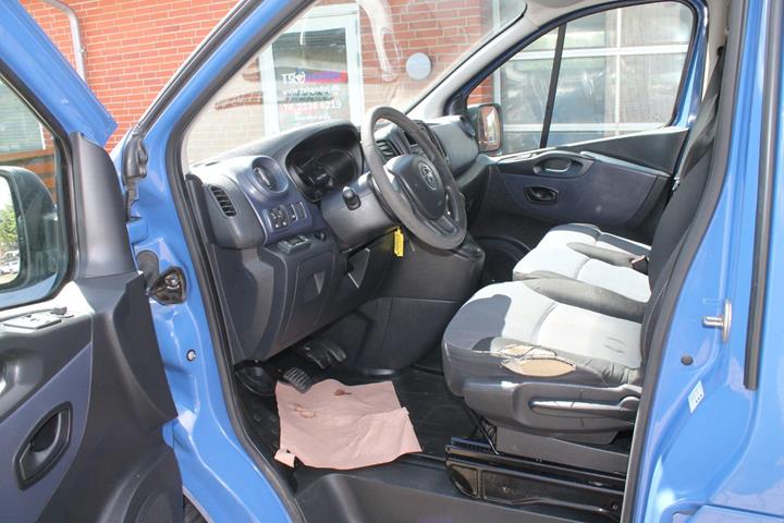 undefined Opel Vivaro fra 2016