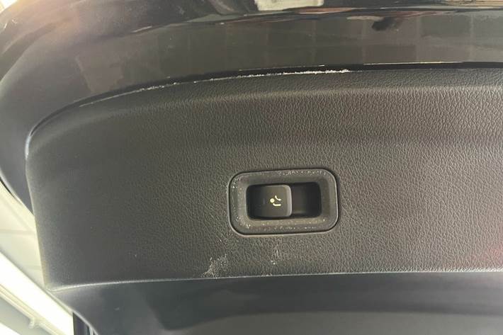 Sort Mercedes GLE63 fra 2020