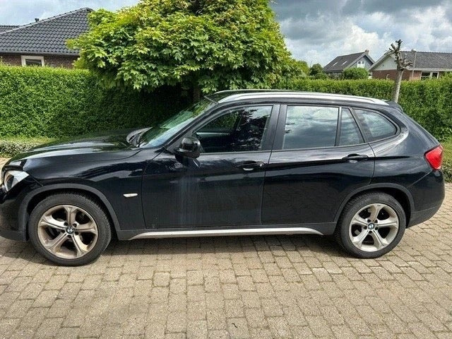 Sort BMW X1 fra 2010