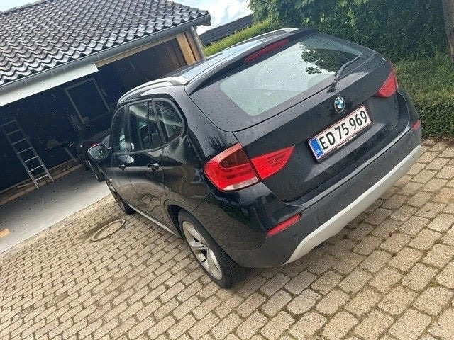 Sort BMW X1 fra 2010