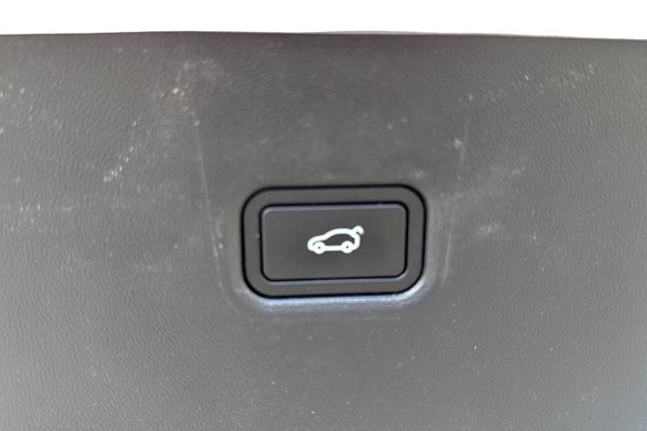 Sølv Xpeng G6 fra 2024