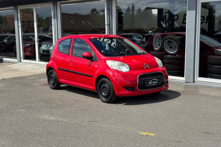 Grøn Citroën C1 fra 2011