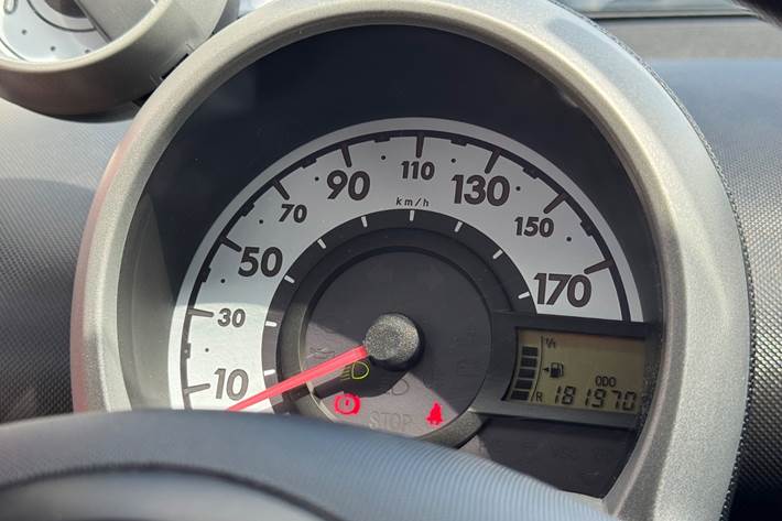 Grøn Citroën C1 fra 2011