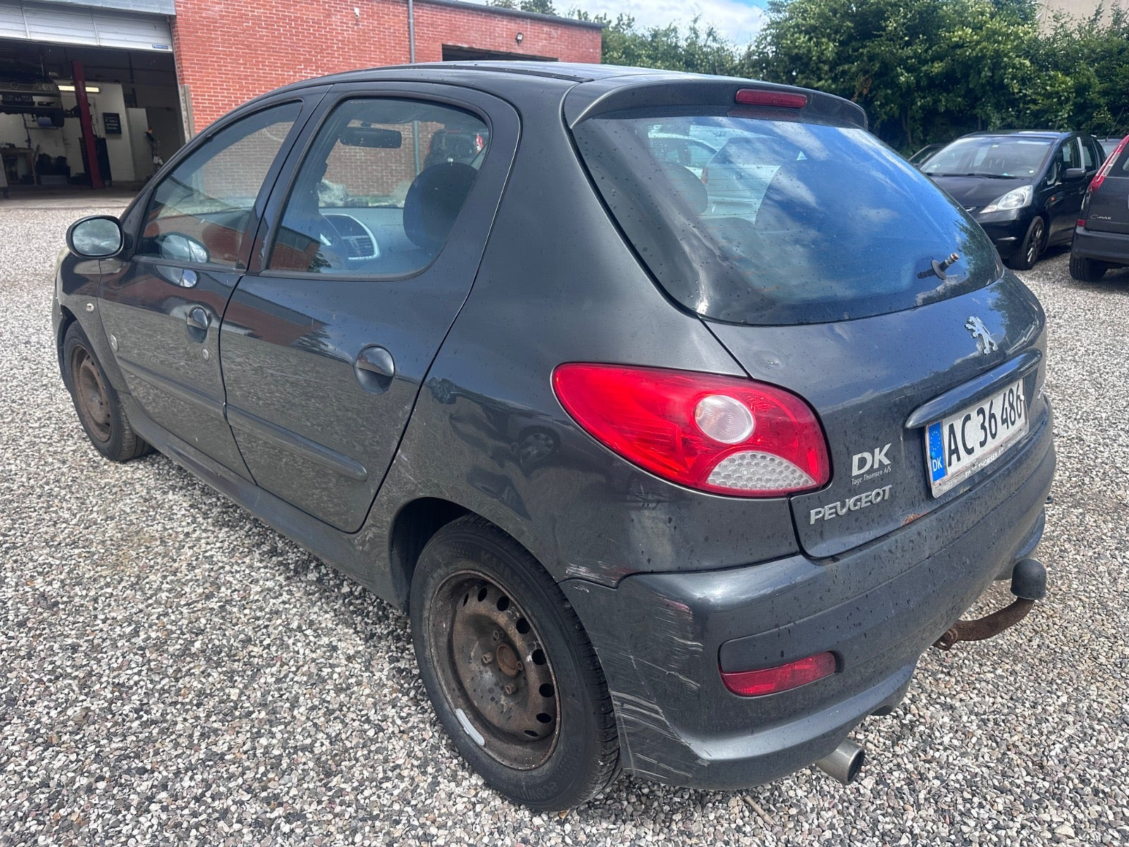 undefined Peugeot 206+ fra 2012