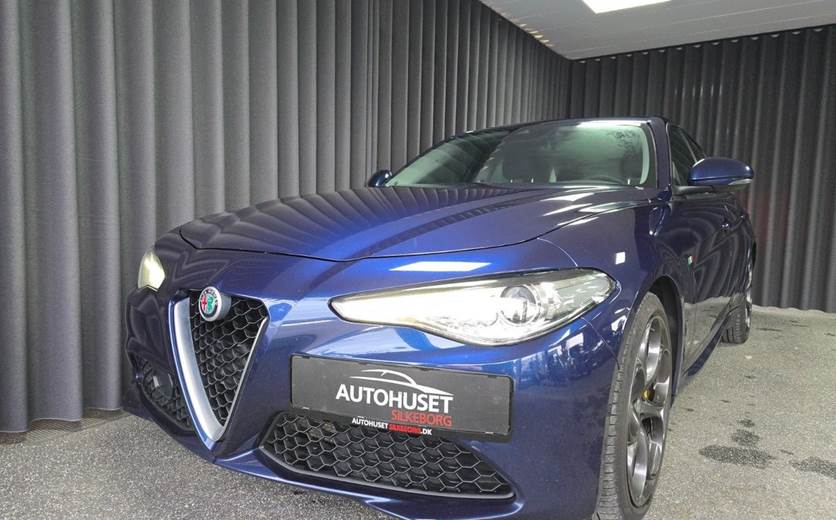 Alfa Romeo Giulia 2,0 T 200 Edizione aut.