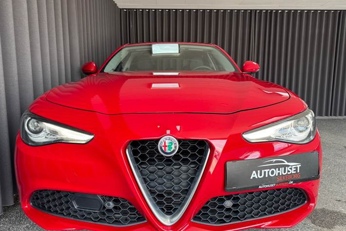undefined Alfa Romeo Giulia fra 2018