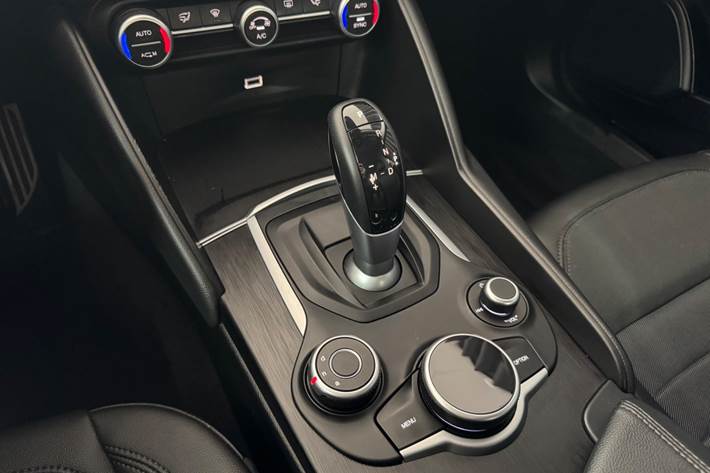 undefined Alfa Romeo Giulia fra 2018