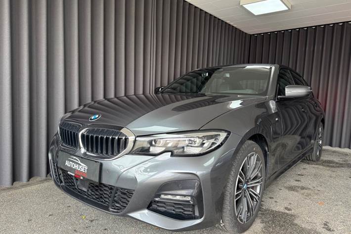 undefined BMW 330e fra 2021